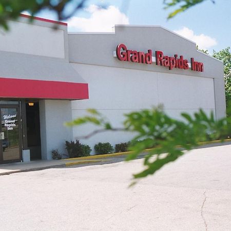 Grand Rapids Inn Wyoming Exterior photo