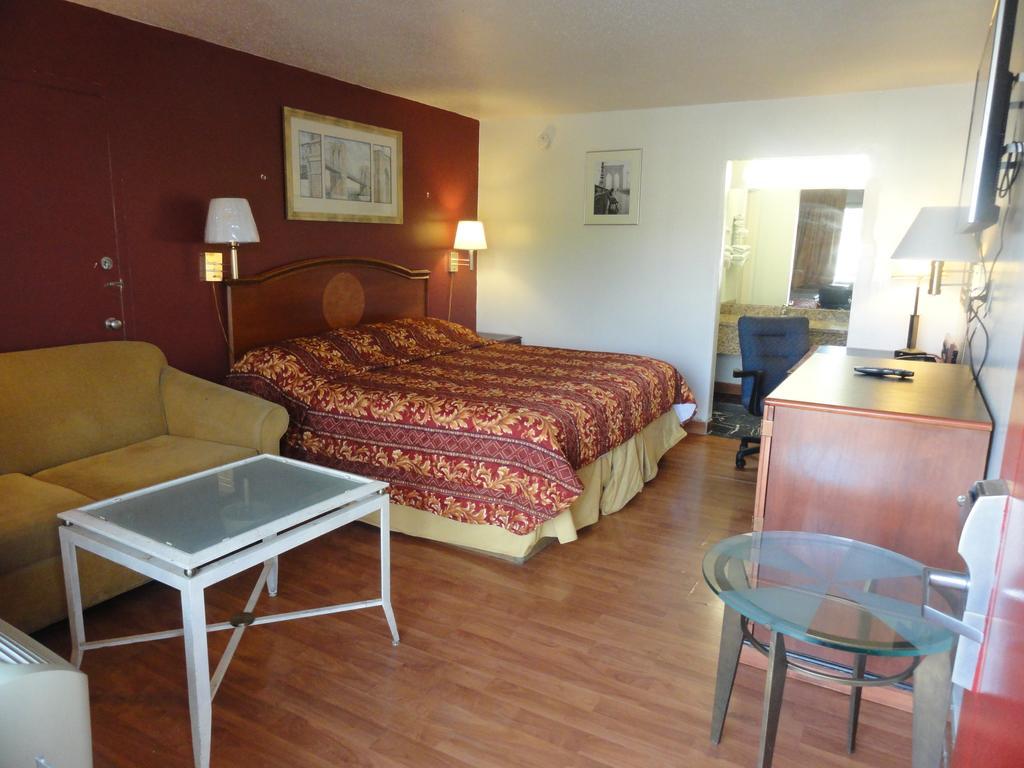 Grand Rapids Inn Wyoming Exterior photo